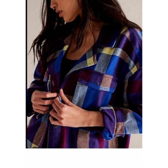 NEW WE THE FREE IZZIE PLAID FLANNEL CARGO SHIRT SHACKET BLUE YELLOW WINE SZ M - Picture 3 of 10